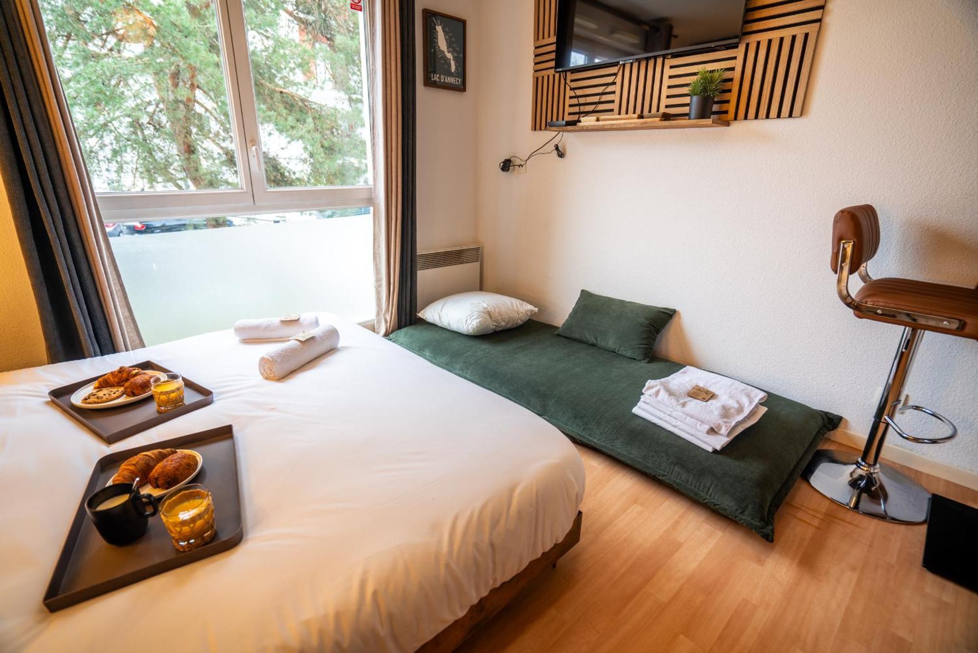 Cabana & Merci Annecy - Parking Et Proche Du Lac Ngoại thất bức ảnh