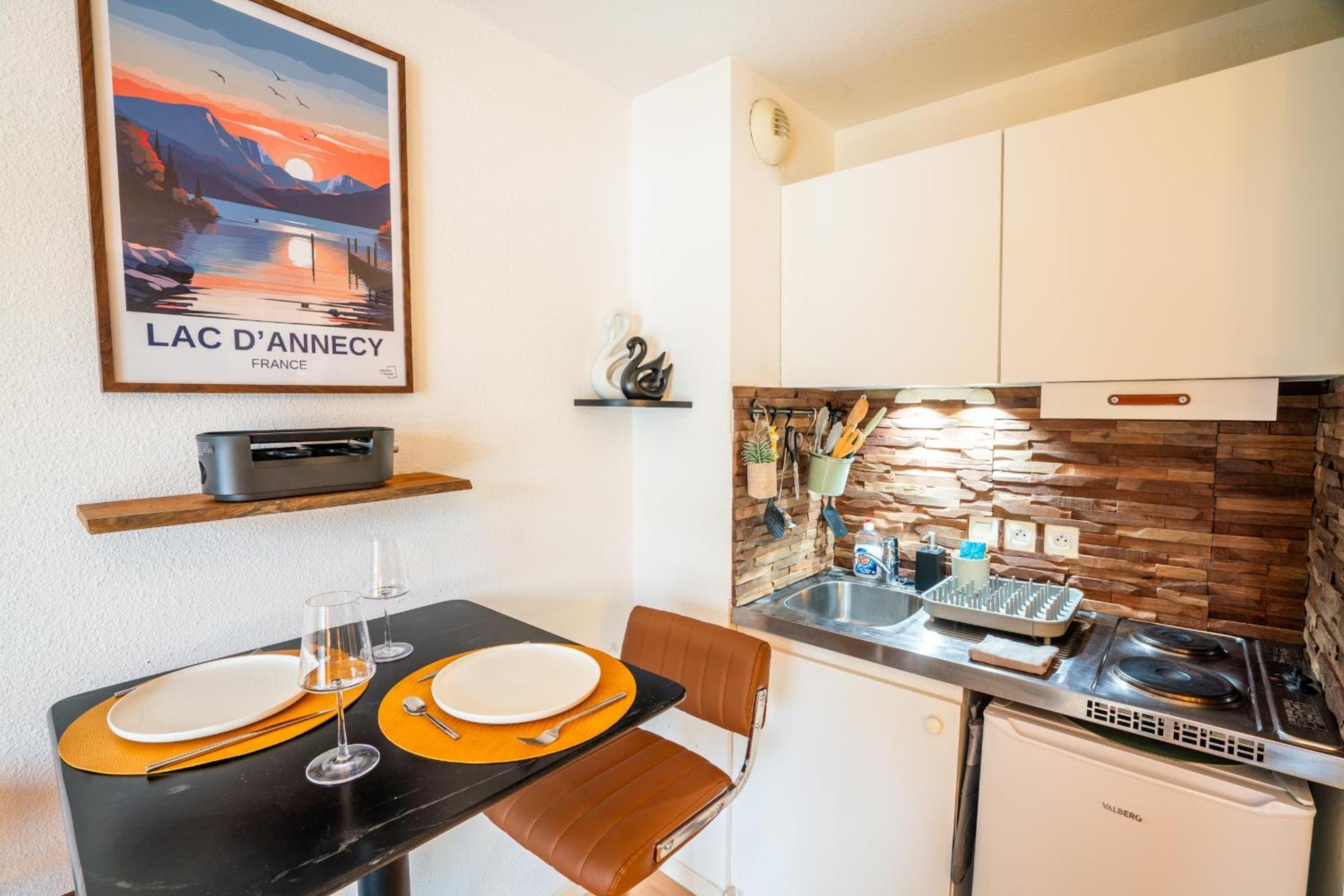 Cabana & Merci Annecy - Parking Et Proche Du Lac Ngoại thất bức ảnh