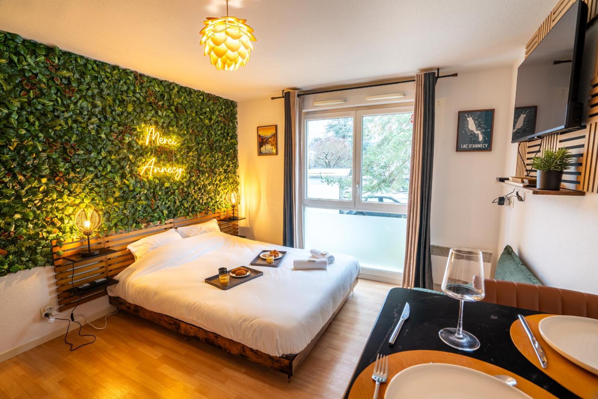 Cabana & Merci Annecy - Parking Et Proche Du Lac Ngoại thất bức ảnh